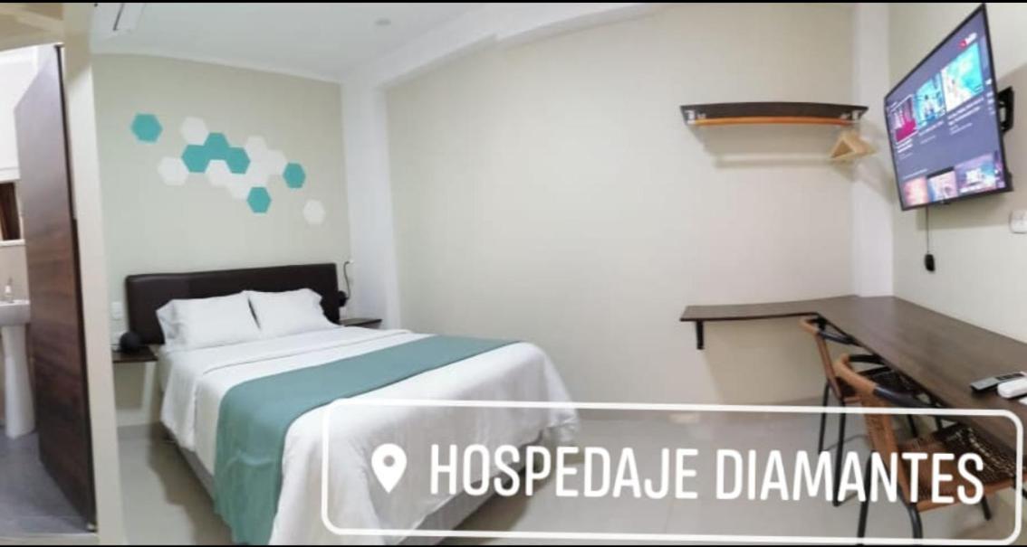 Hospedaje Diamantes Huacho Luaran gambar